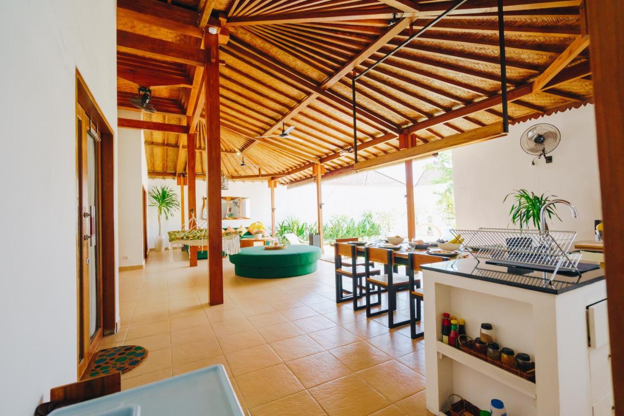 Villa Orked 3 With Family Room Seminyak Екстер'єр фото