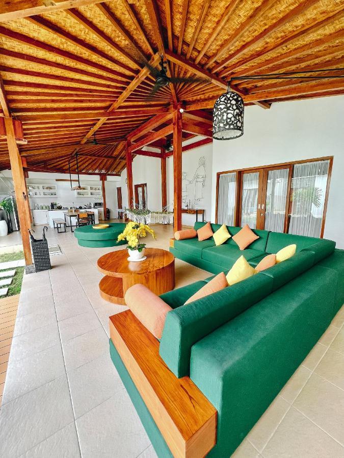 Villa Orked 3 With Family Room Seminyak Екстер'єр фото
