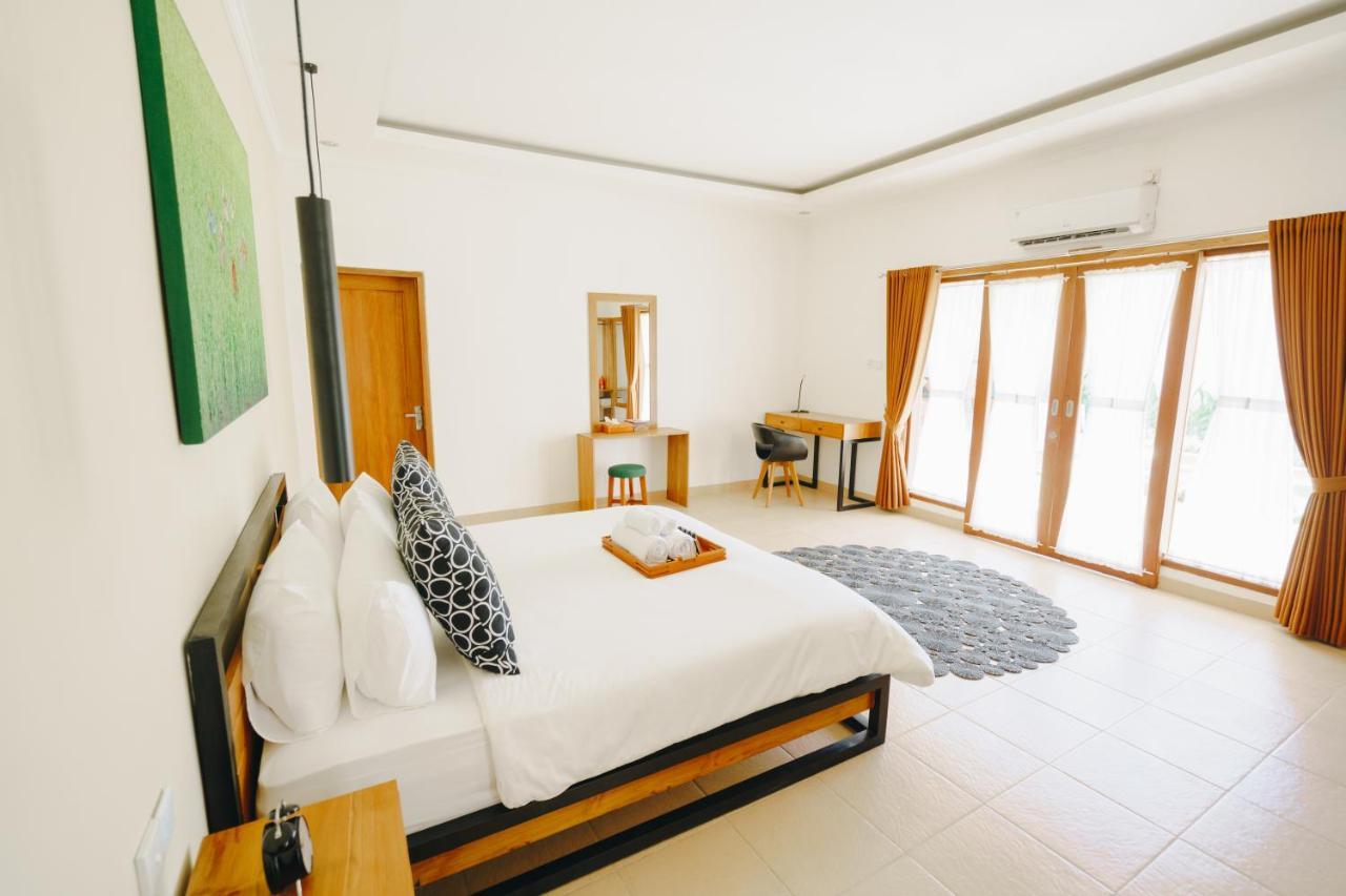 Villa Orked 3 With Family Room Seminyak Екстер'єр фото
