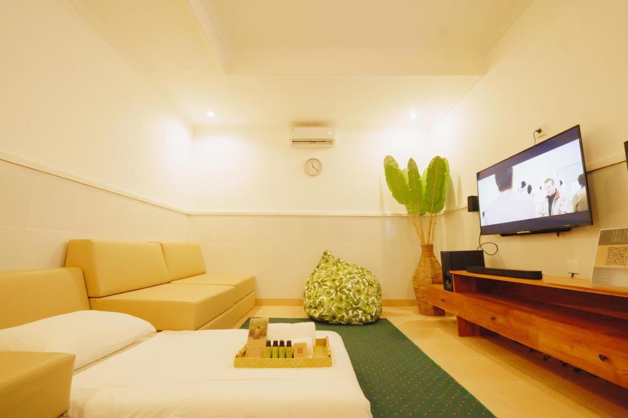 Villa Orked 3 With Family Room Seminyak Екстер'єр фото