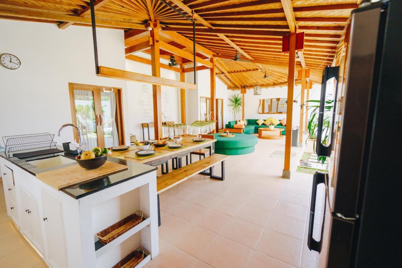 Villa Orked 3 With Family Room Seminyak Екстер'єр фото